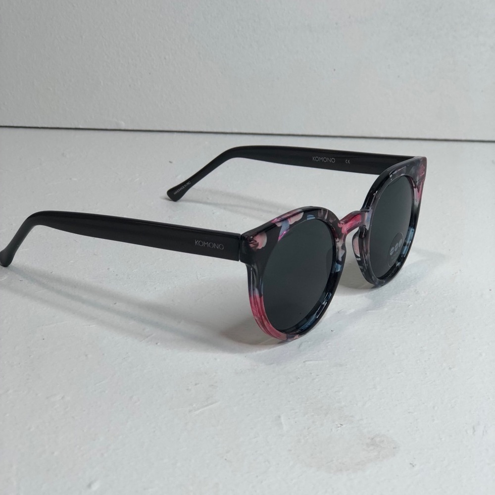 KOMONO Lulu Floral Sunglasses NEW black pink feminine cat eye Wing tip - Picture 7 of 15